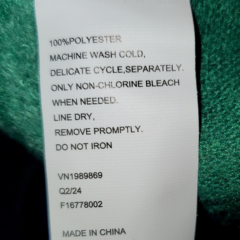 Target Chenille Pattern Throw - Picture 10 of 10